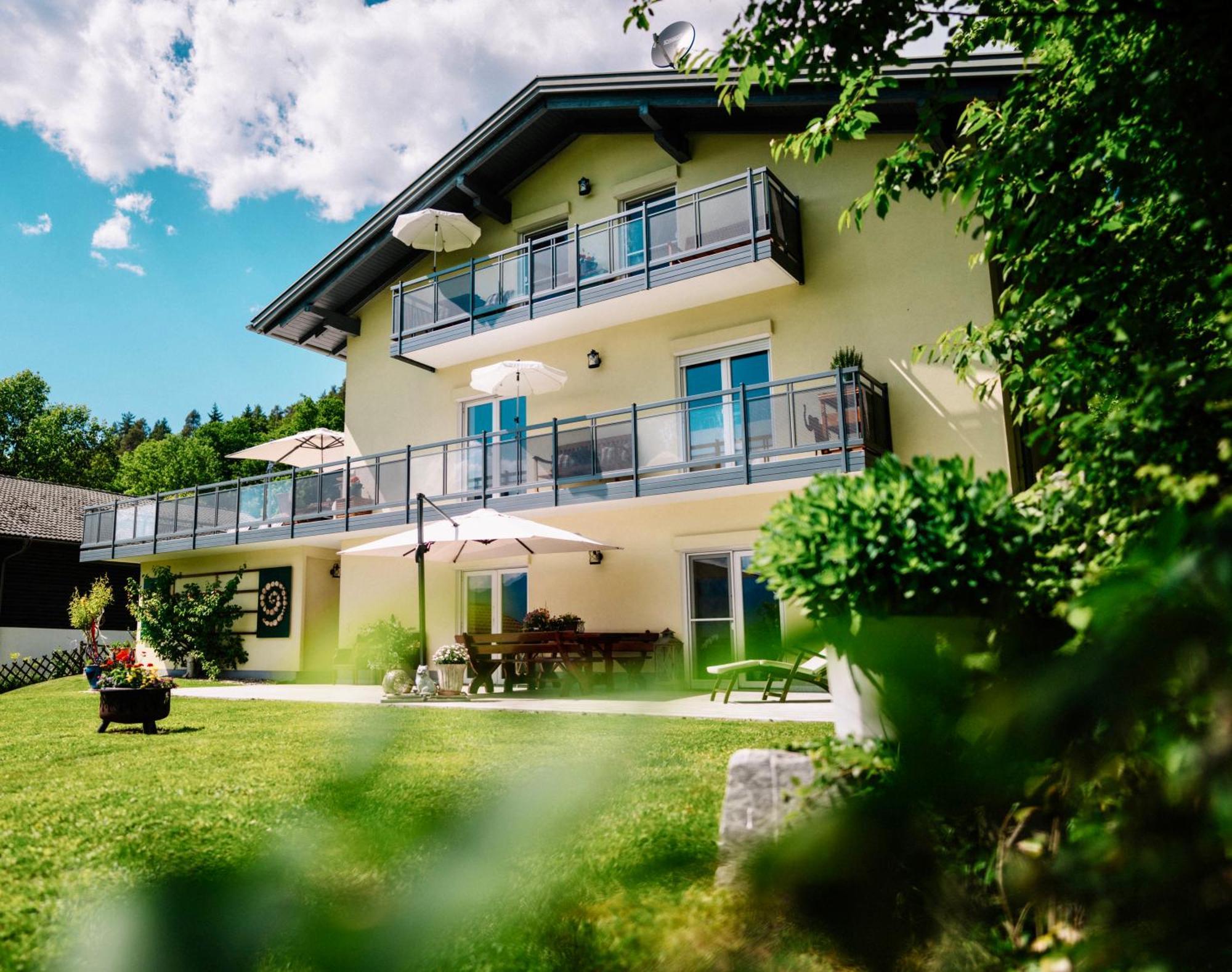 Schwalbennest Velden Apartment Velden am Wörthersee Exterior foto